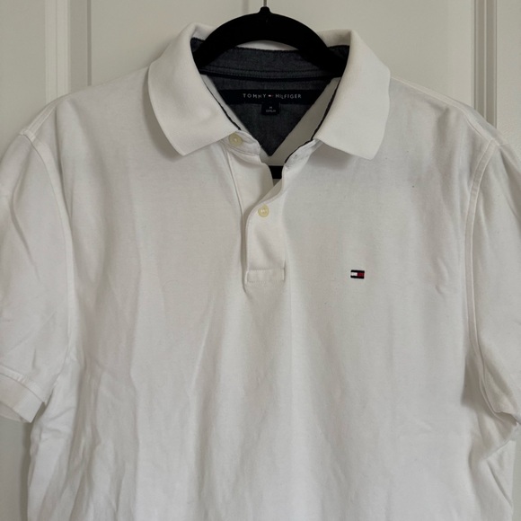 Tommy Hilfiger Classic White Polo Shirt, M - Picture 3 of 11